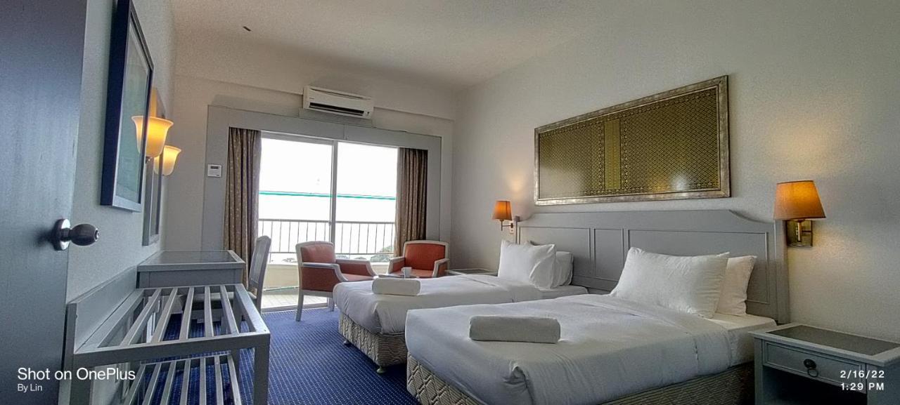 Sea View Paradise Appartamento Tanjung Bungah  Esterno foto