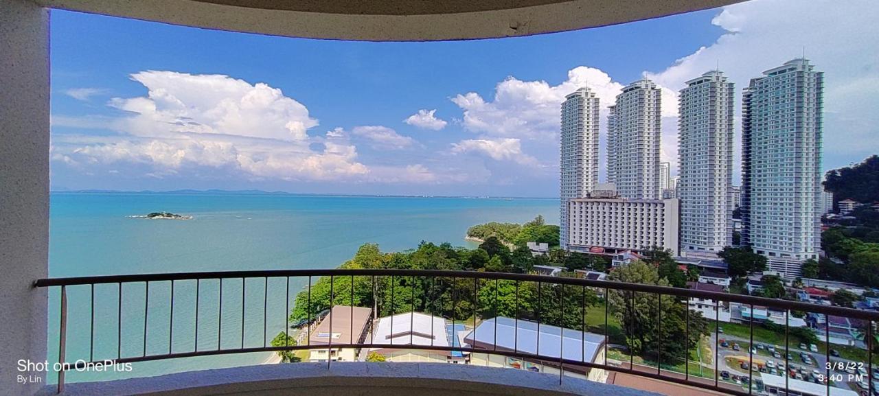 Sea View Paradise Appartamento Tanjung Bungah  Esterno foto