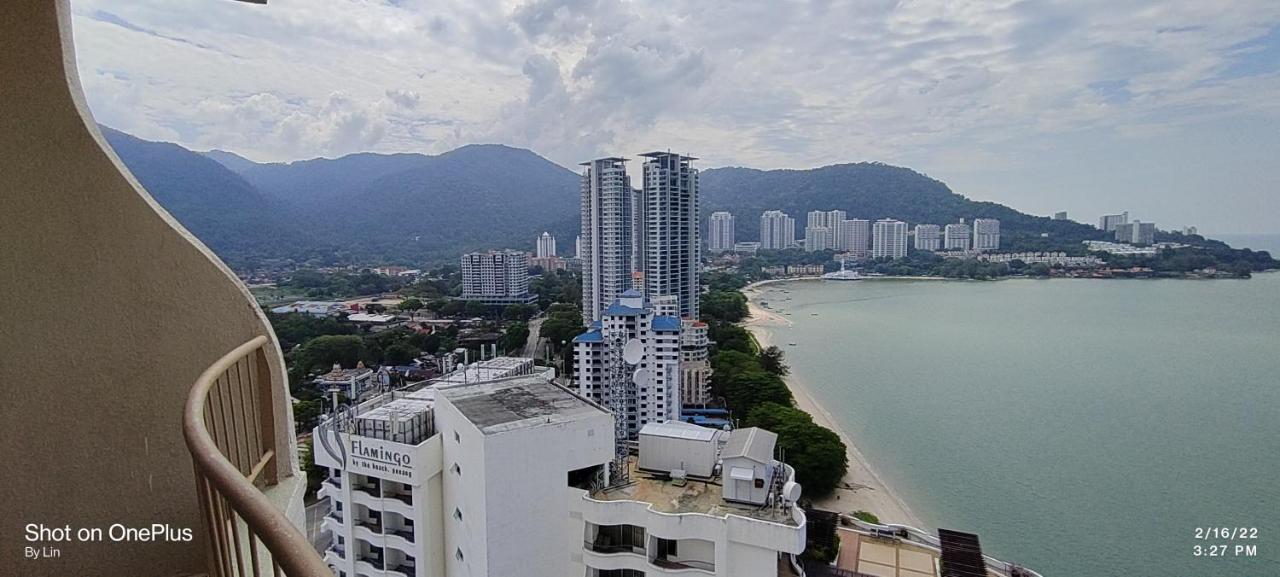Sea View Paradise Appartamento Tanjung Bungah  Esterno foto