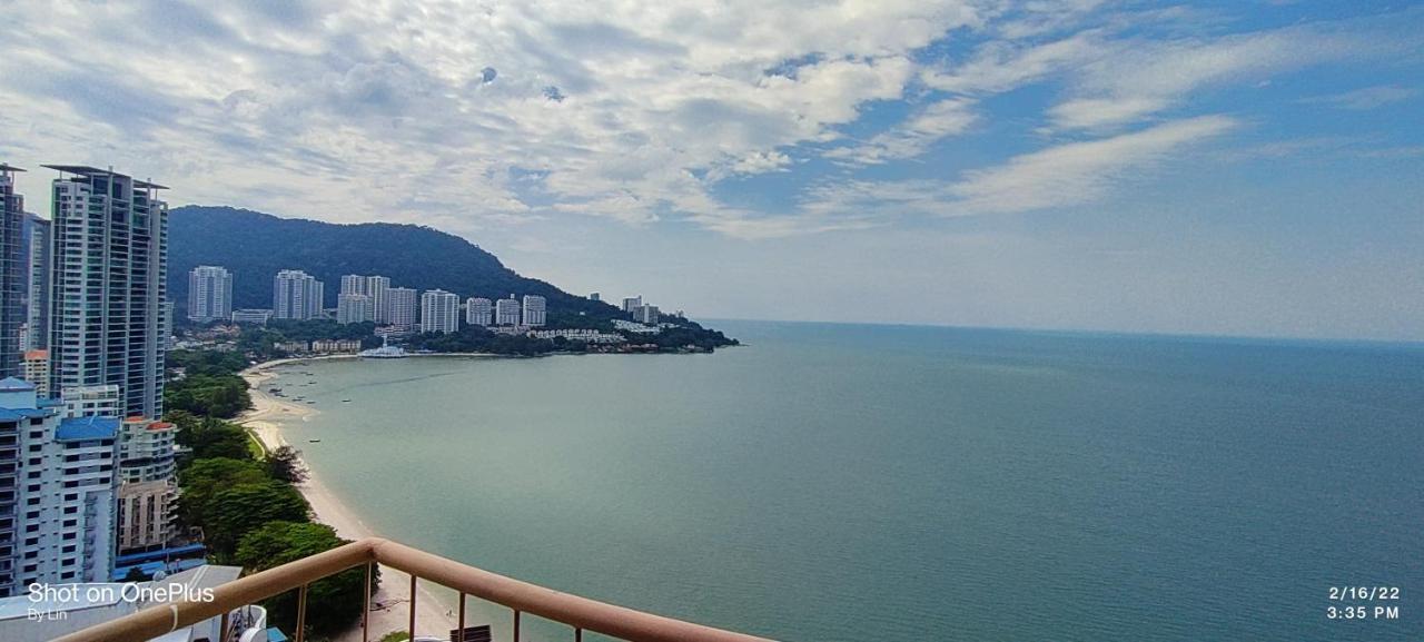 Sea View Paradise Appartamento Tanjung Bungah  Esterno foto